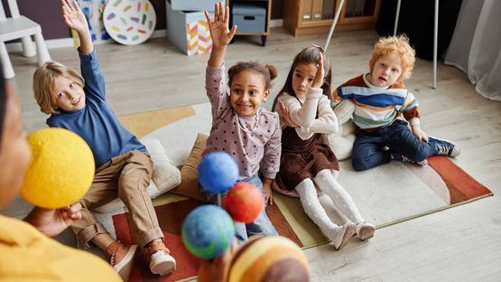 niños aprendiendo